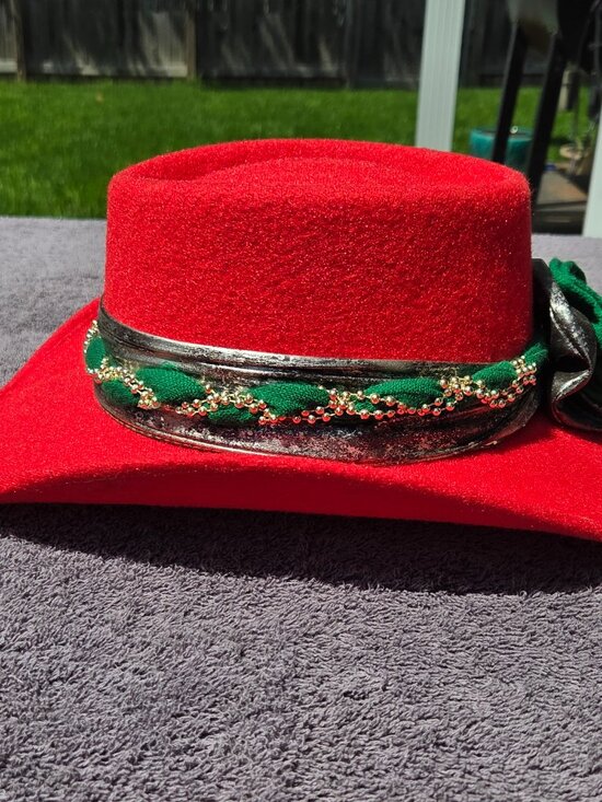 Women\'s Pigalle Red Wool Felt Western Hat Green Gold Metallic Band 7 1/8 main image 7
